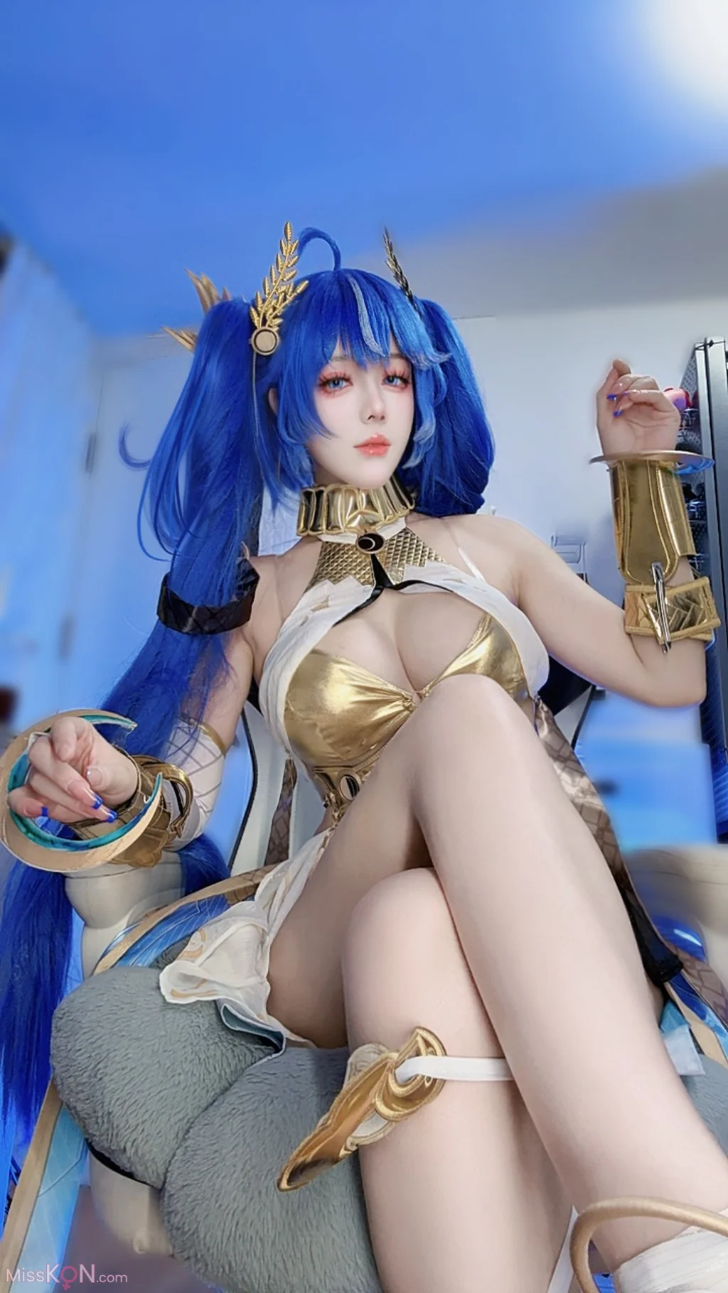Coser@九言: 鸣潮 尤诺 (31 photos + 4 videos)
