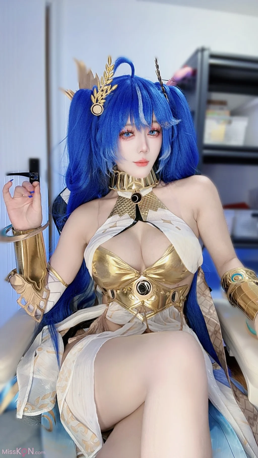 Coser@九言: 鸣潮 尤诺 (31 photos + 4 videos)