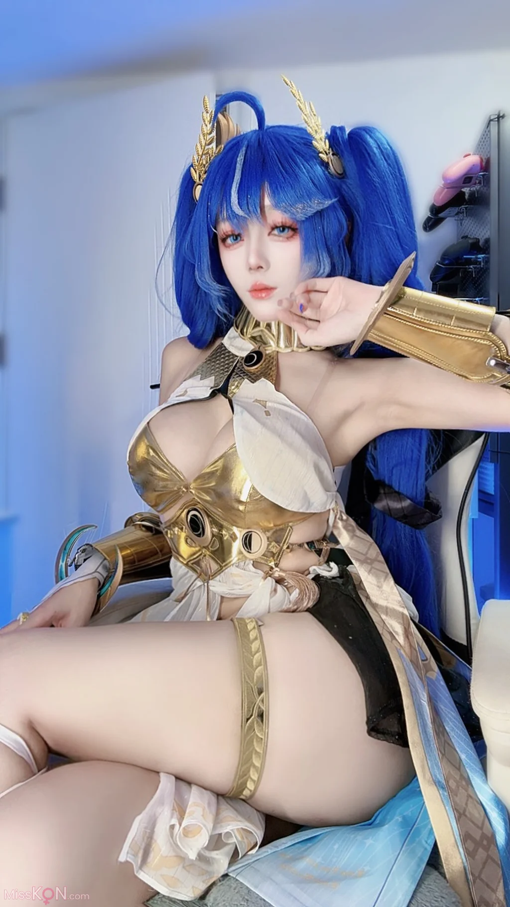 Coser@九言: 鸣潮 尤诺 (31 photos + 4 videos)