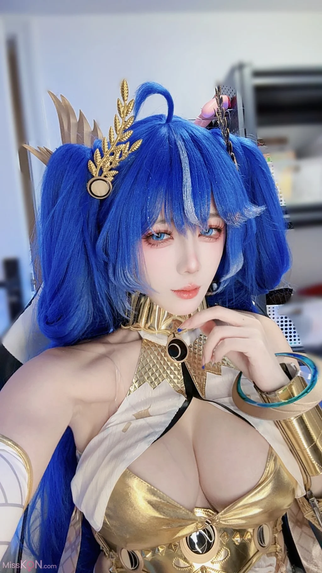 Coser@九言: 鸣潮 尤诺 (31 photos + 4 videos)