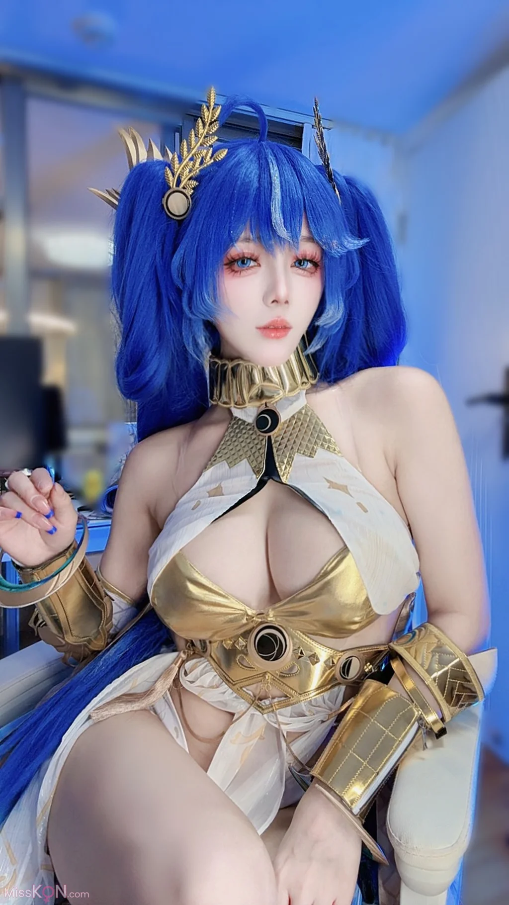 Coser@九言: 鸣潮 尤诺 (31 photos + 4 videos)
