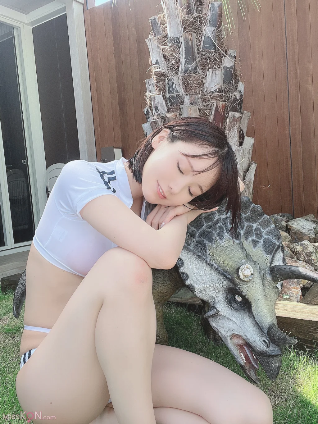 Coser@けん研 (けんけん): [Fantia] 2022年9月 (152 photos + 2 videos)
