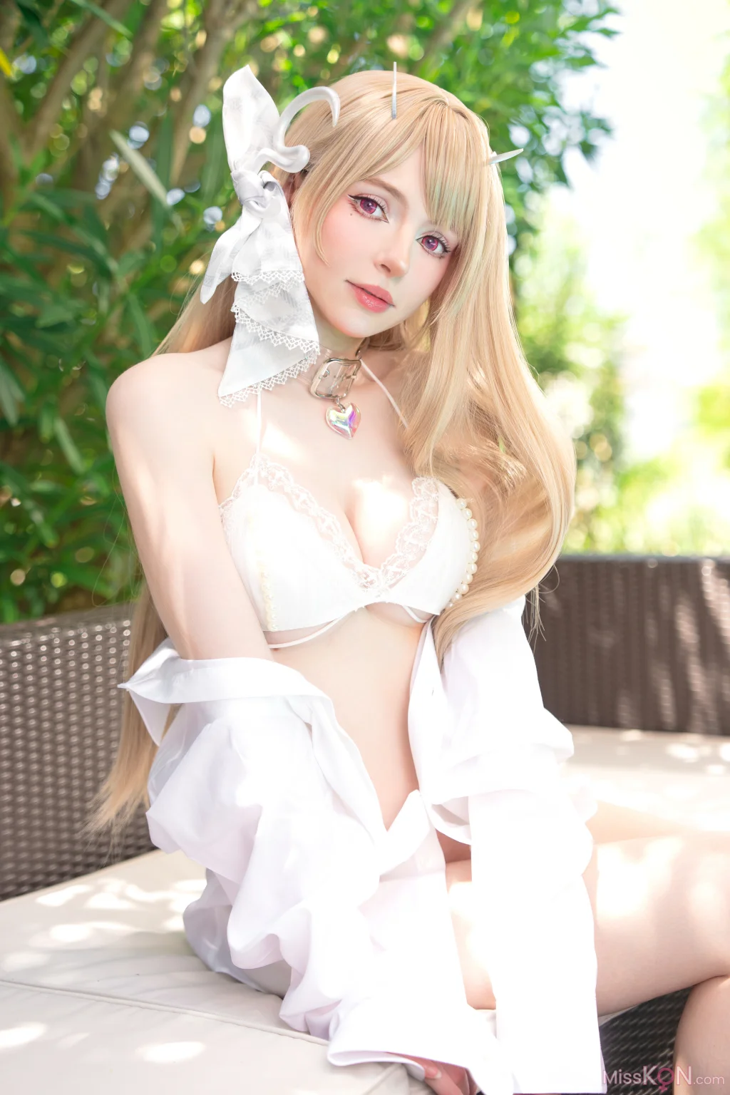 Coser@Peach milky: Viper Bikini (21 photos)