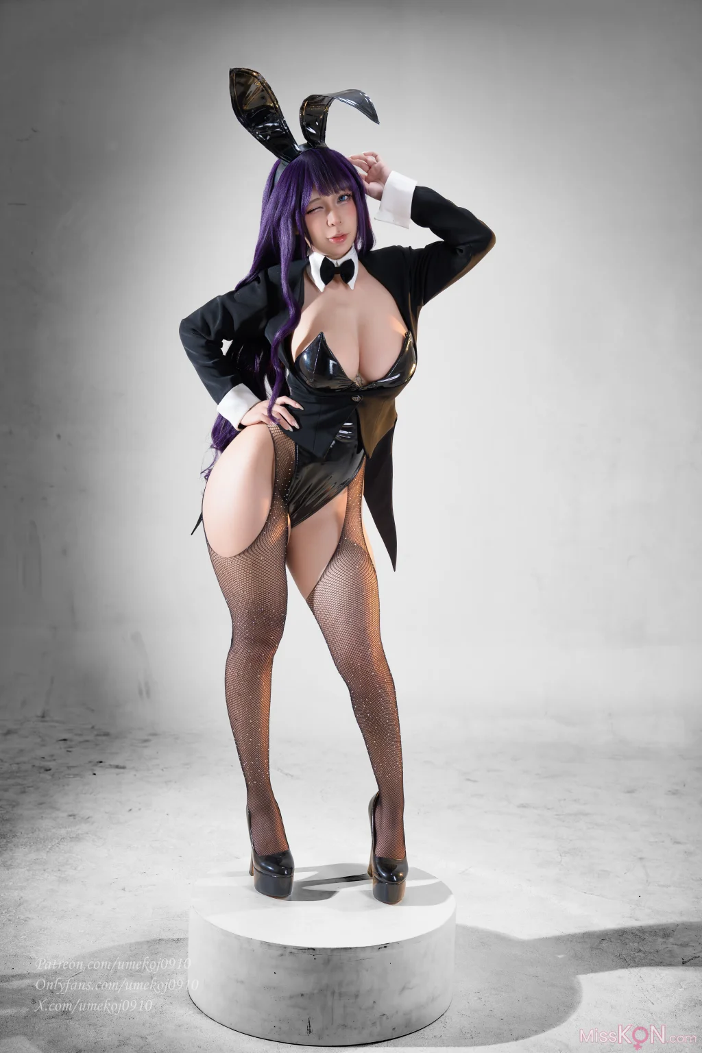 Coser@UmekoJ: Marin Kitagawa Bunny (107 photos + 7 videos)