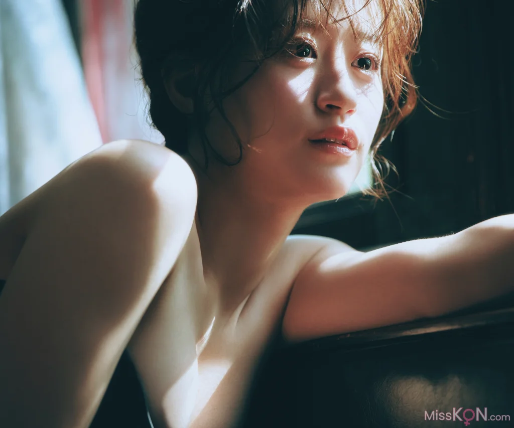 [JP] Rei Jonishi (上西怜): 写真集 「再会～prologue～」 (43 photos)