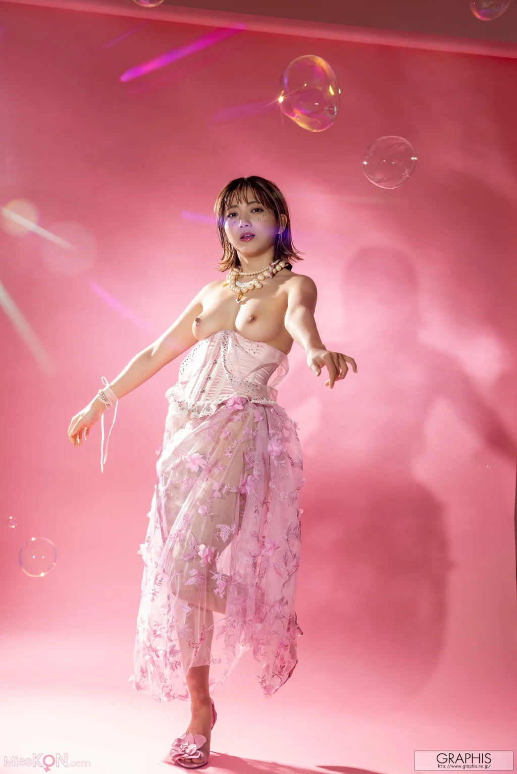 [JP] Riko Hoshino (星乃莉子): [Graphis] Gals Limited Edition HAPPY NEW YEAR 2025 (25 photos) – Page 2