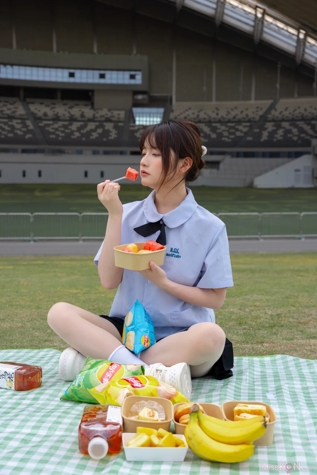 [她们印象] No.009: 小点心 (182 photos + 1 video)
