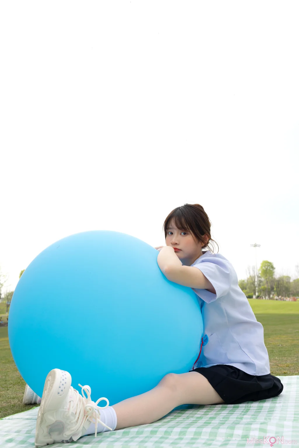 [她们印象] No.009: 小点心 (182 photos + 1 video)