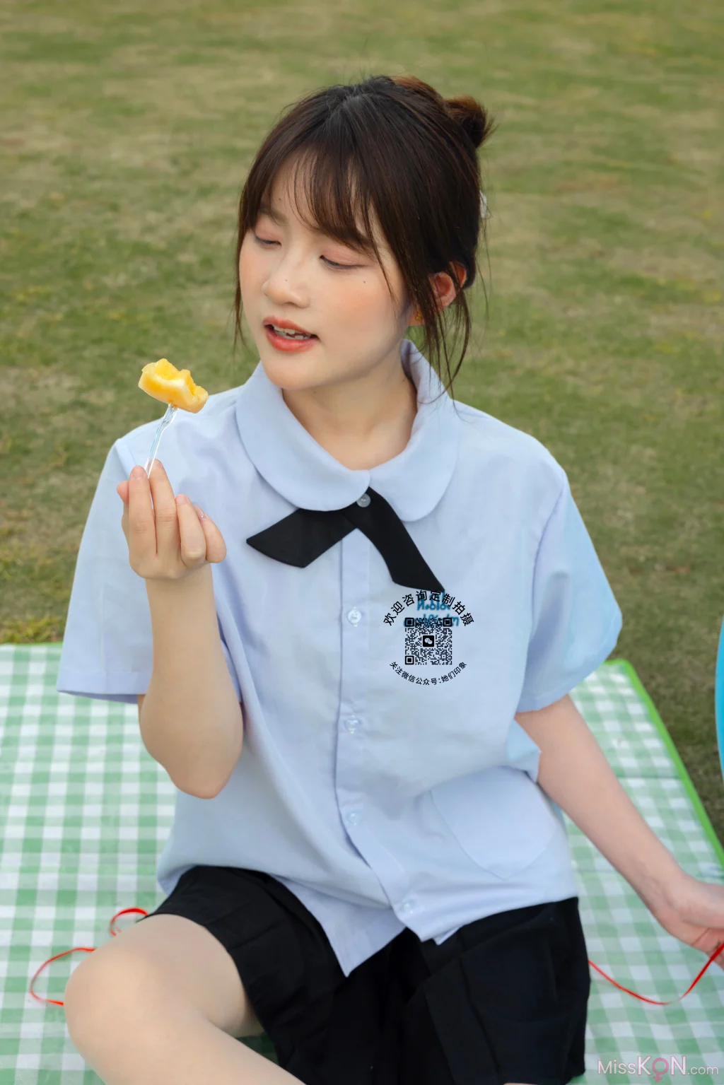 [她们印象] No.009: 小点心 (182 photos + 1 video)