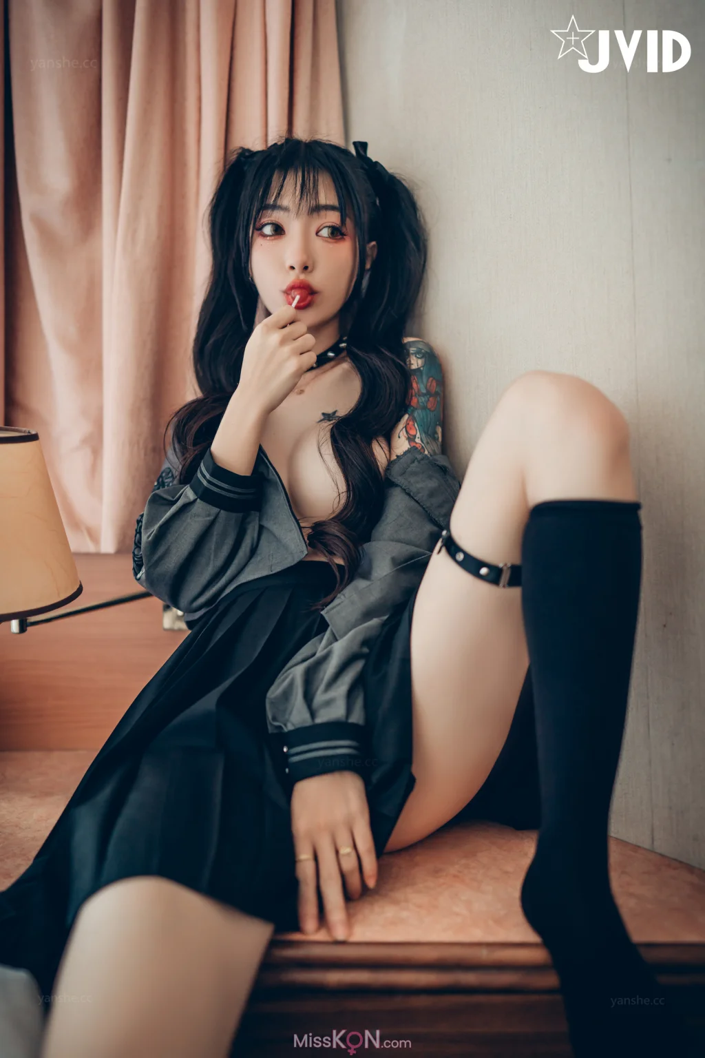 [JVID] 飄飄哥: 色色妄想系列 校花也是大姐頭 (158 photos) – Page 2