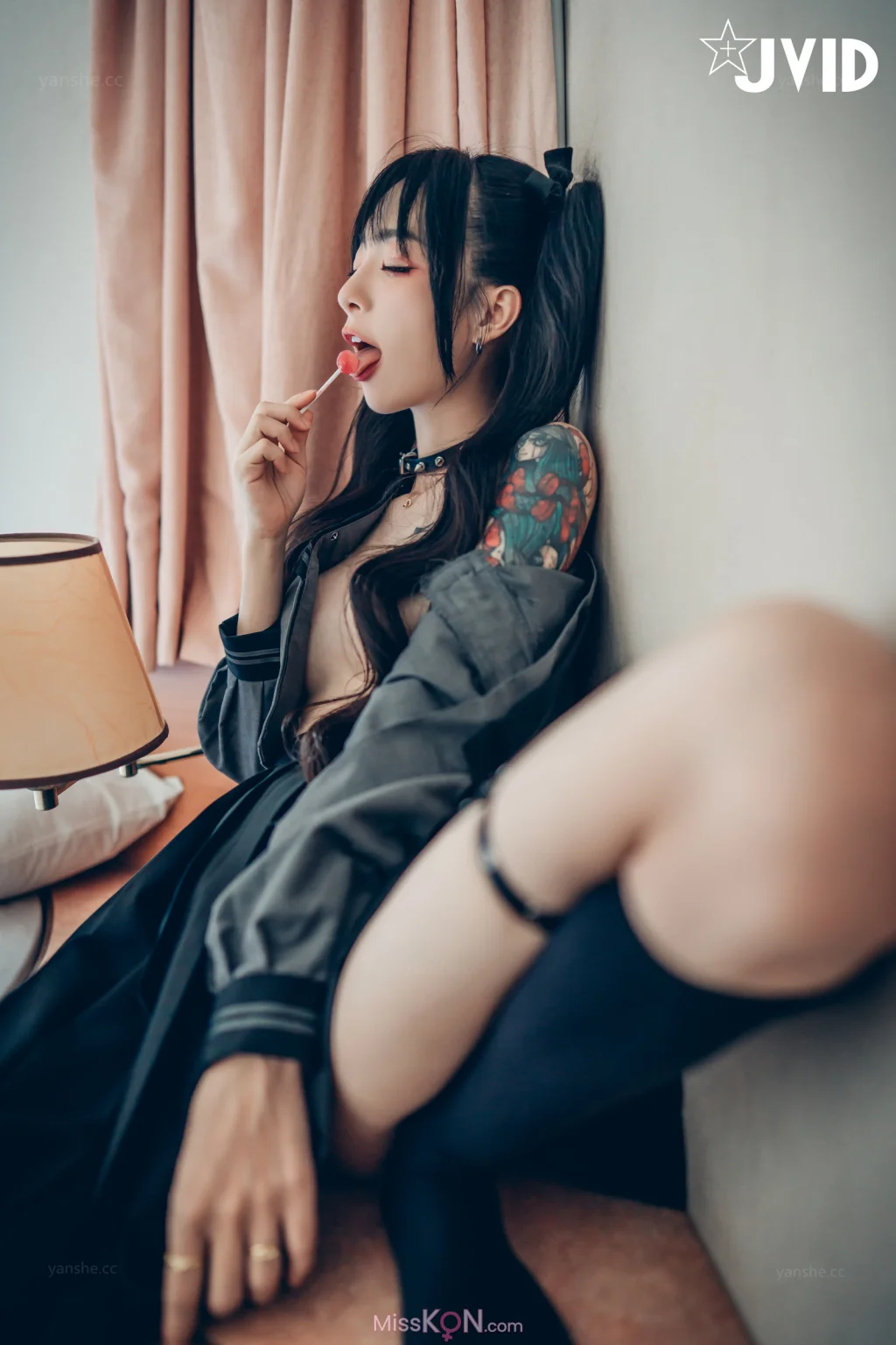 [JVID] 飄飄哥: 色色妄想系列 校花也是大姐頭 (158 photos) – Page 2