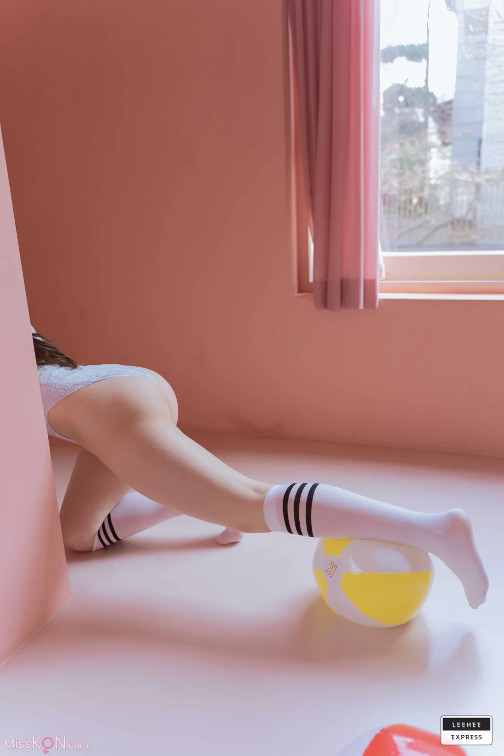 [LE] LEDG-180: Sunny (74 photos)