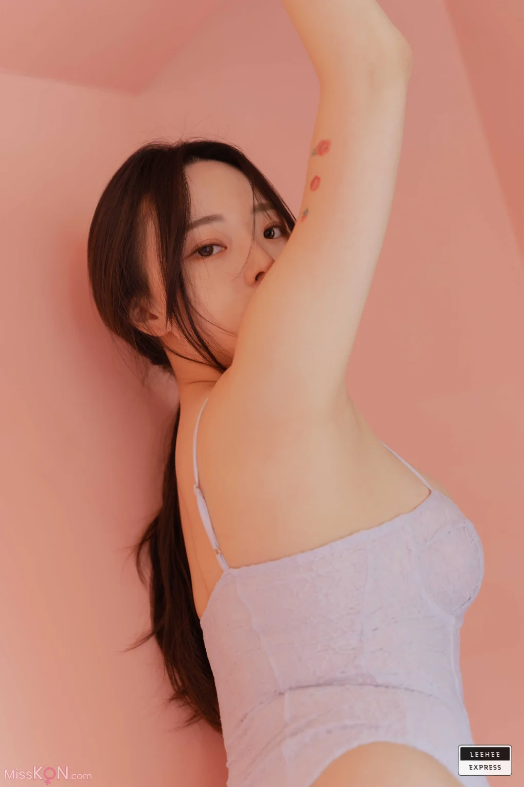 [LE] LEDG-180: Sunny (74 photos) – Page 3
