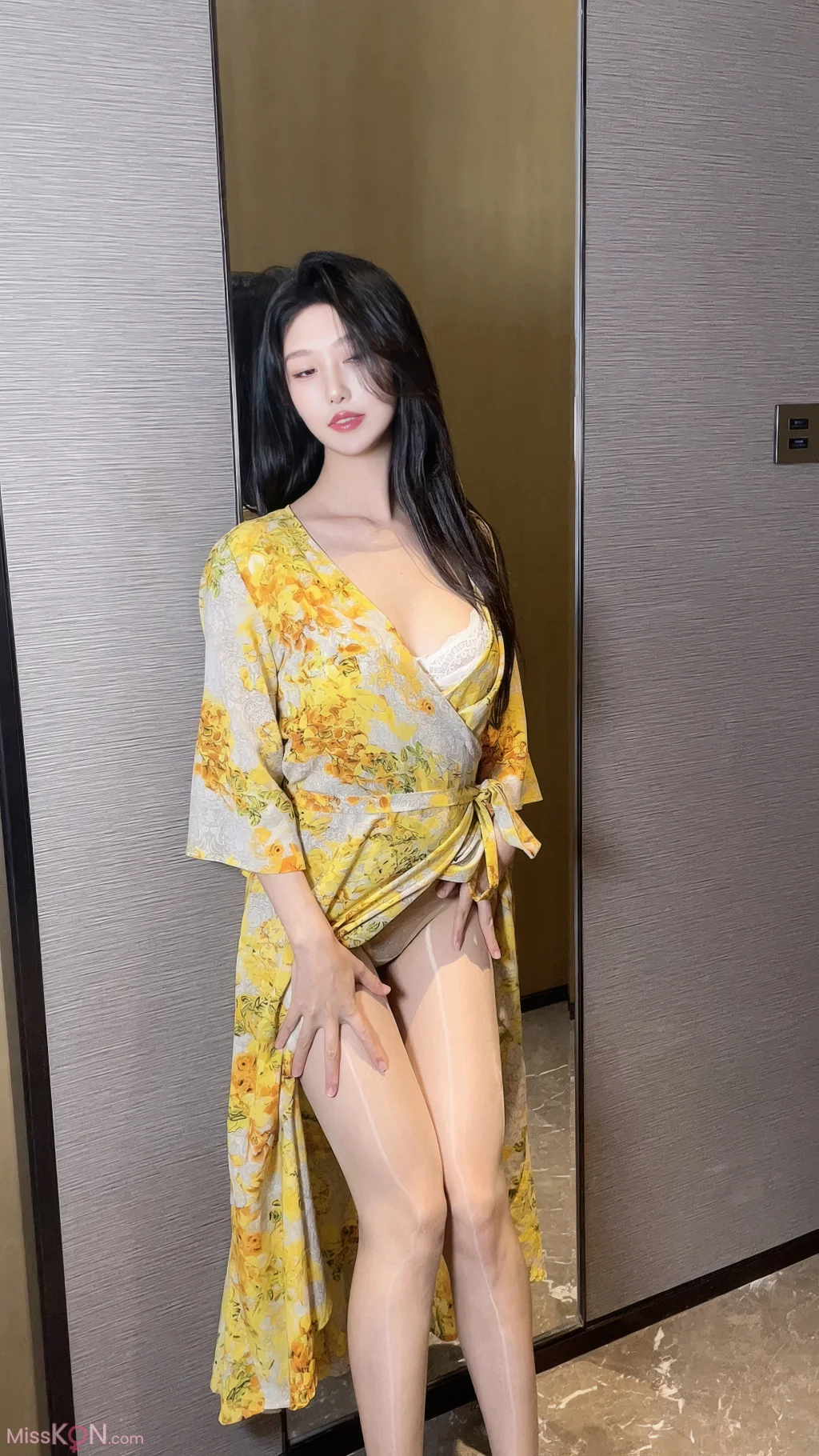 Coser@抖娘-利世: 出轨人妻 (158 photos) – Page 4