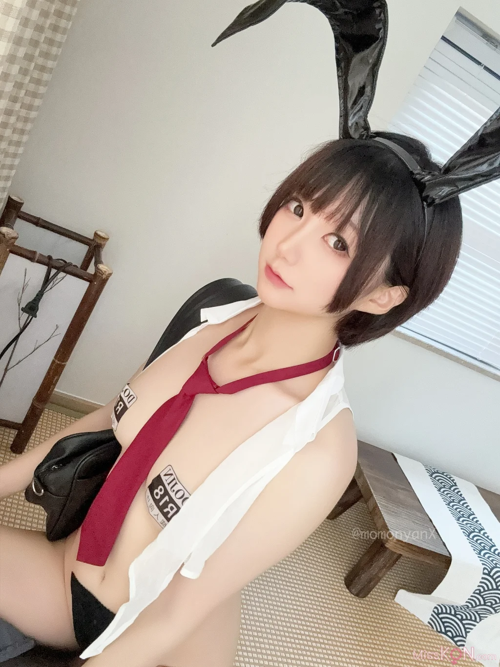 Coser@NAGISA魔物喵: [Fantia]バニーJK (41 photos) – Page 2