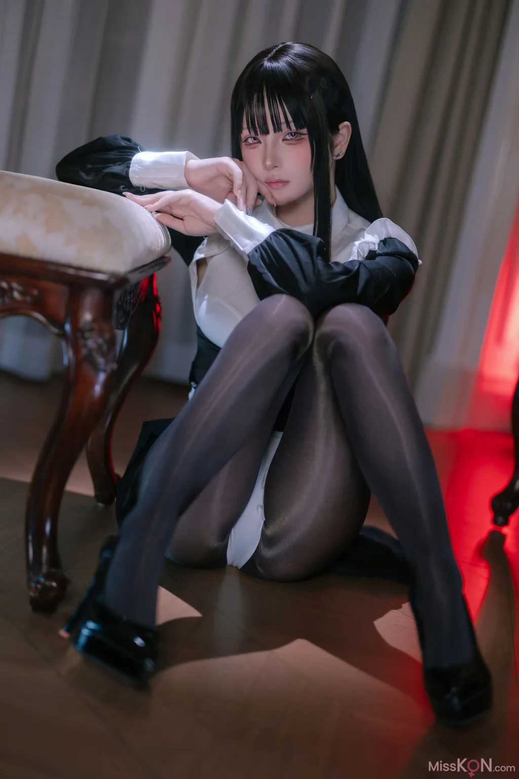 Coser@屿鱼: 黑丝修女 (40 photos) – Page 2