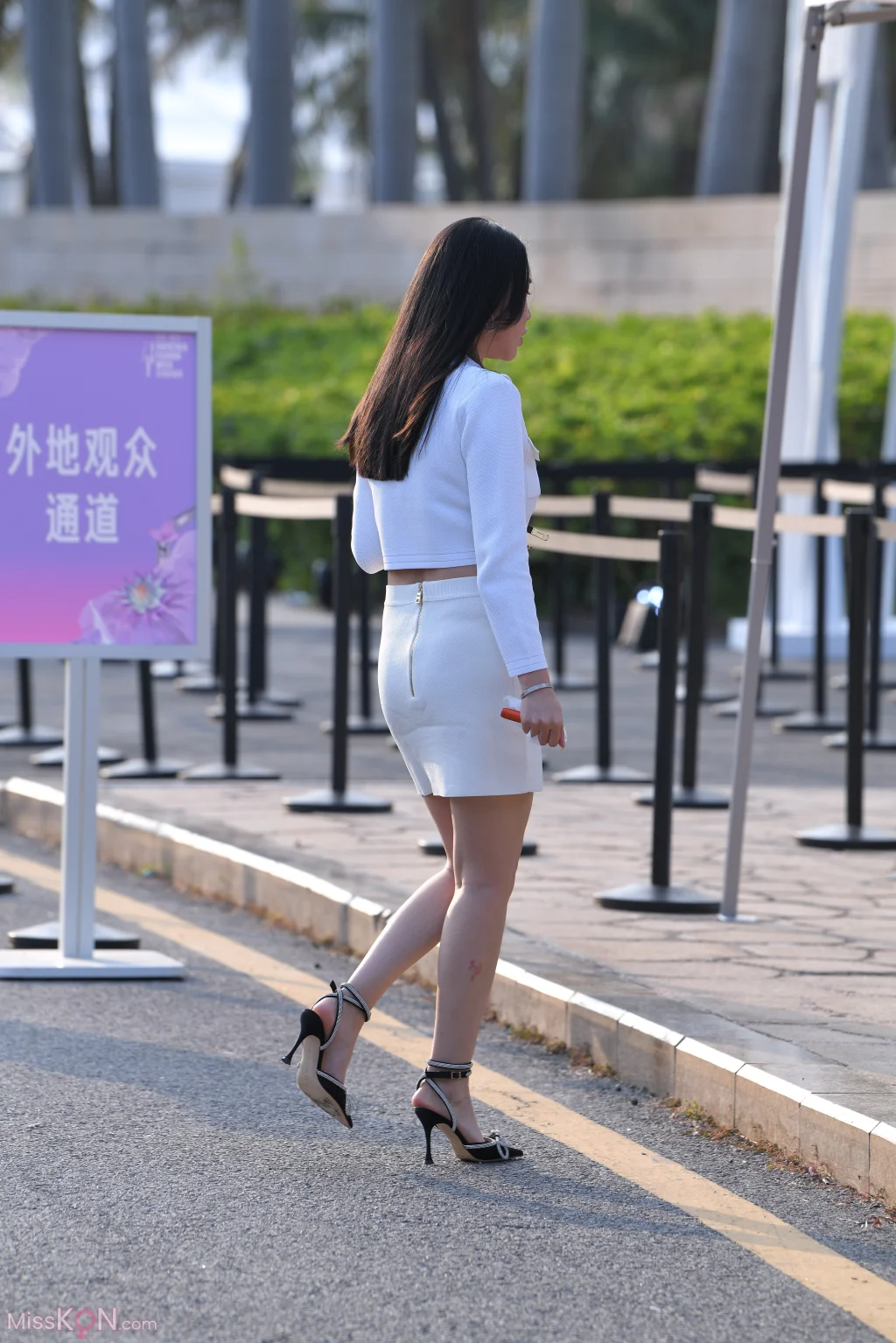 [精选街拍作品] No.3421 – 3435 (3502 photos) – Page 5