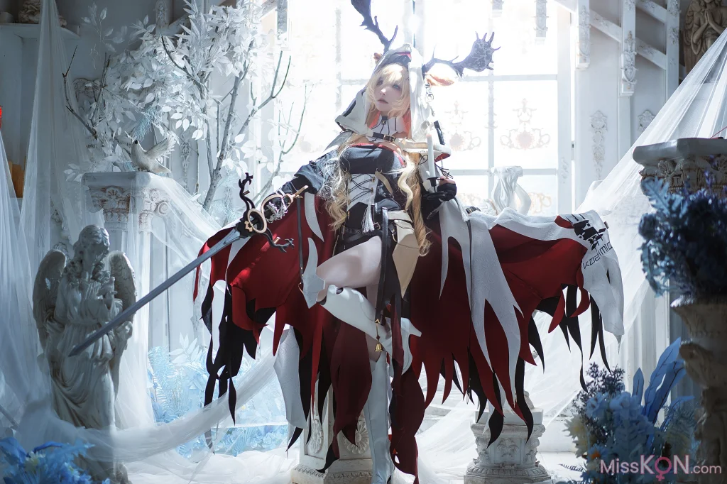 Coser@一千只猫薄禾: 烛骑士 薇薇安娜 (12 photos)
