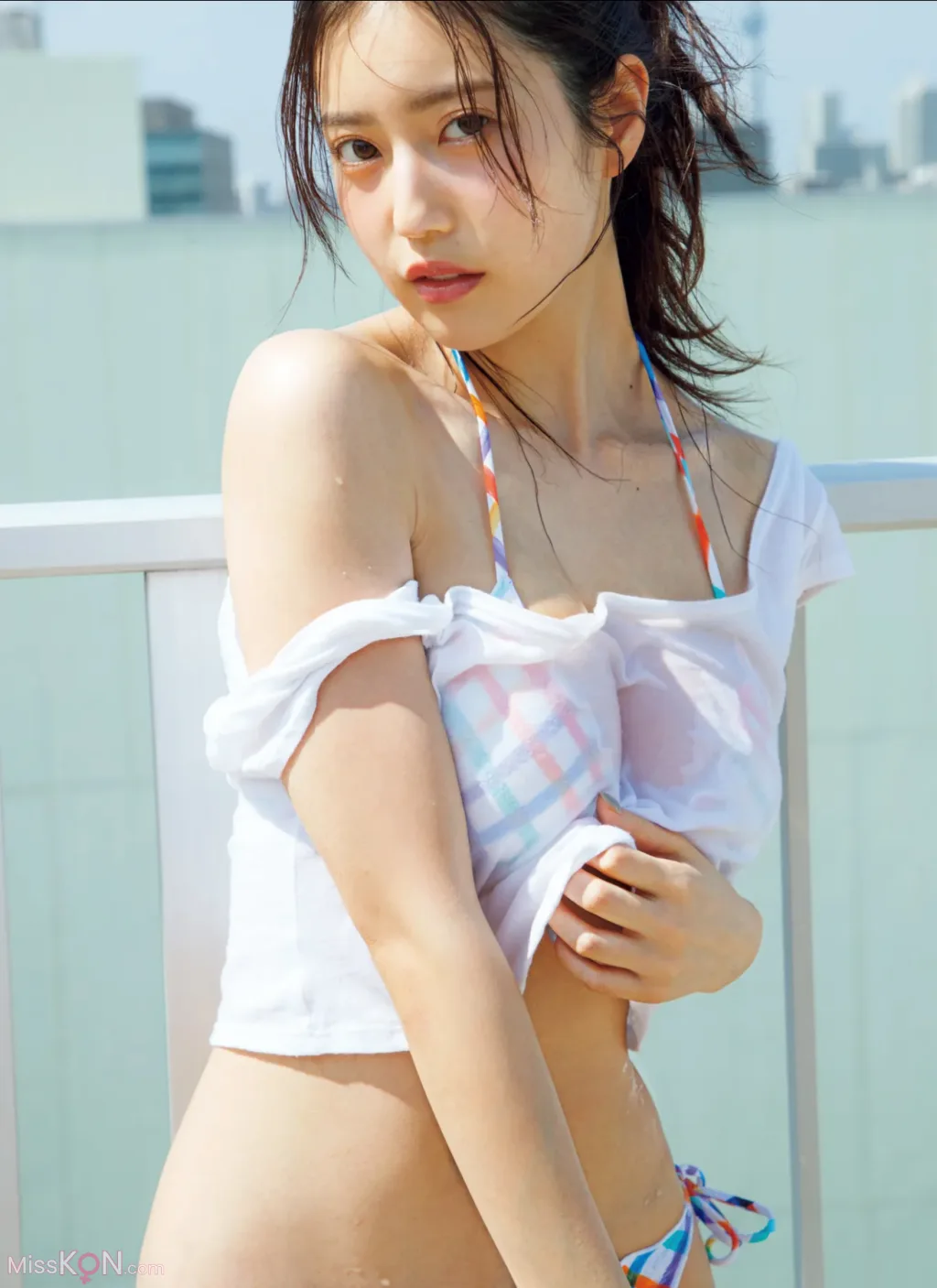 [JP] Natsuki Abe (阿部なつき): FRIDAY GOLD 比類なき、異次元ボディ!! (13 photos)