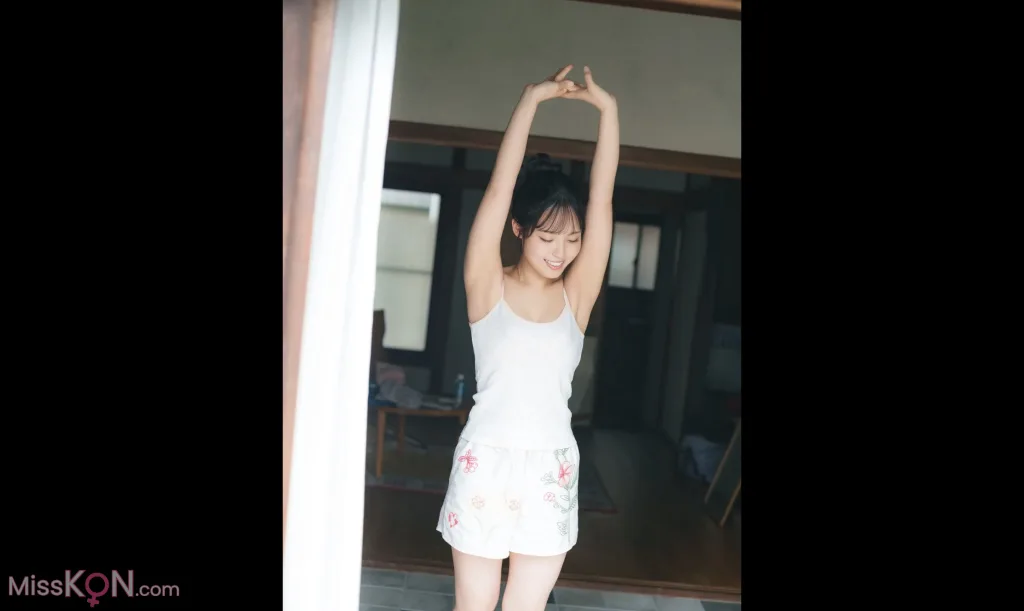 [JP] Saria Takeuchi (竹内さりあ): [Friday Digital Photobook] Secret Seaside 秘密のシーサイド Vol.1 (58 photos)