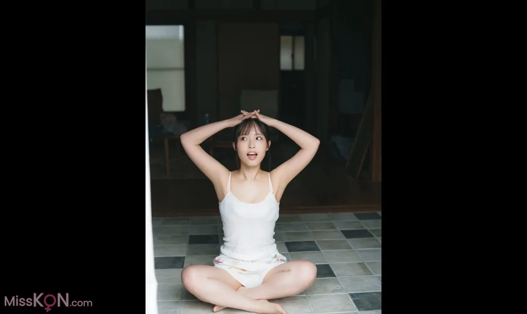 [JP] Saria Takeuchi (竹内さりあ): [Friday Digital Photobook] Secret Seaside 秘密のシーサイド Vol.1 (58 photos)