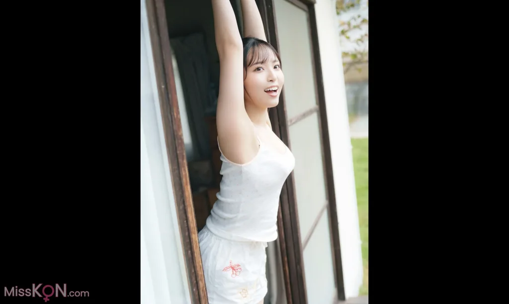 [JP] Saria Takeuchi (竹内さりあ): [Friday Digital Photobook] Secret Seaside 秘密のシーサイド Vol.1 (58 photos)