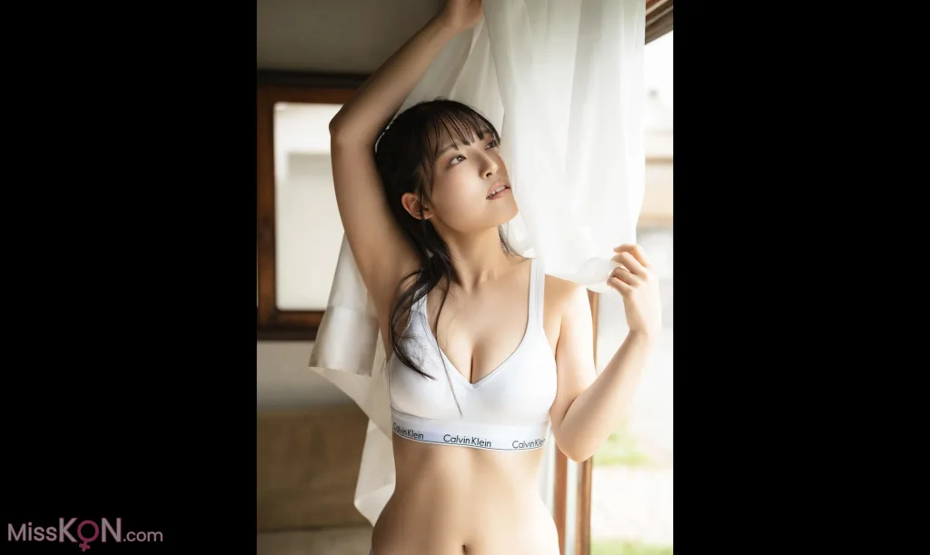 [JP] Saria Takeuchi (竹内さりあ): [Friday Digital Photobook] Secret Seaside 秘密のシーサイド Vol.1 (58 photos) – Page 2