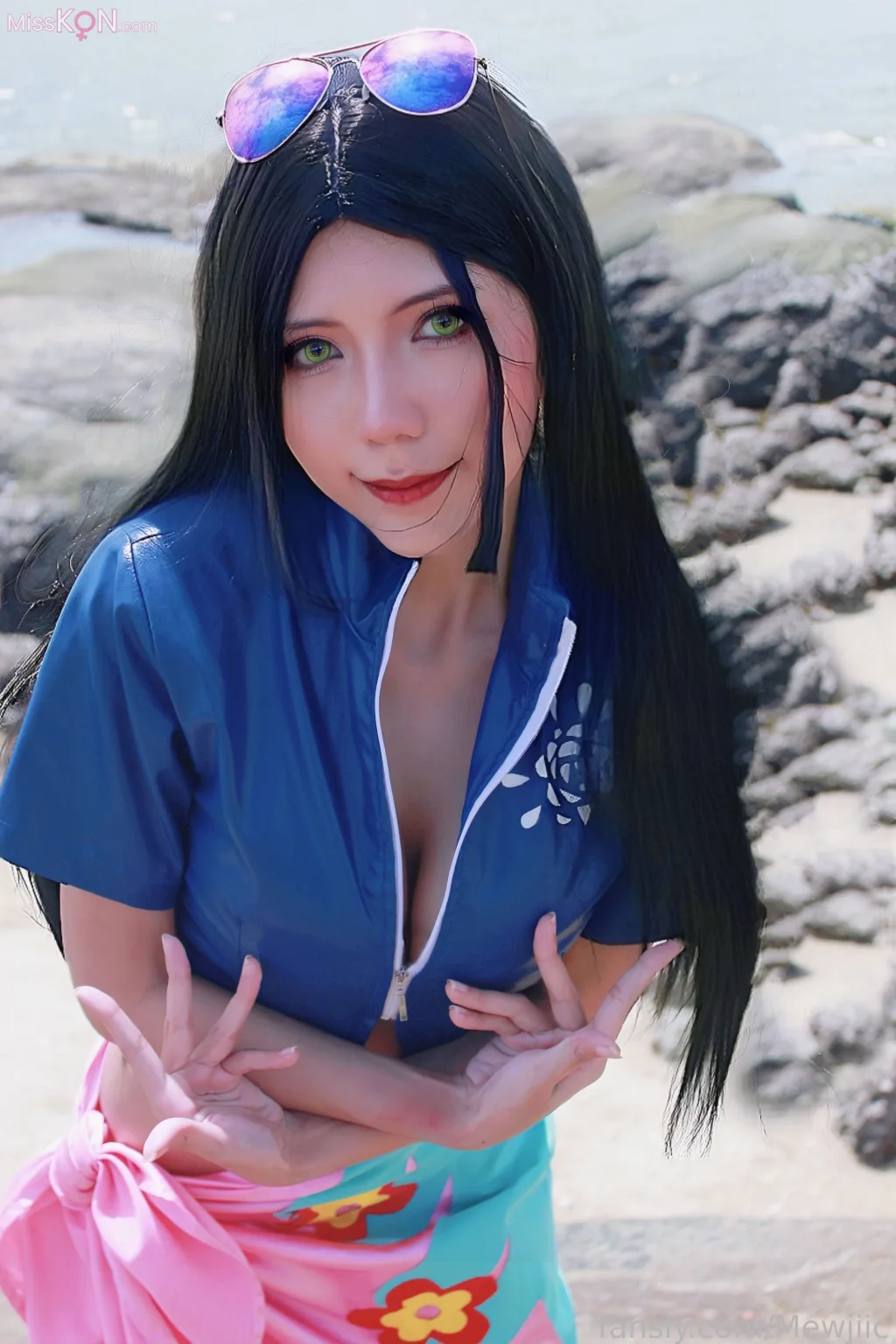Coser@lMusicl: Nico Robin (18 photos) – Page 2