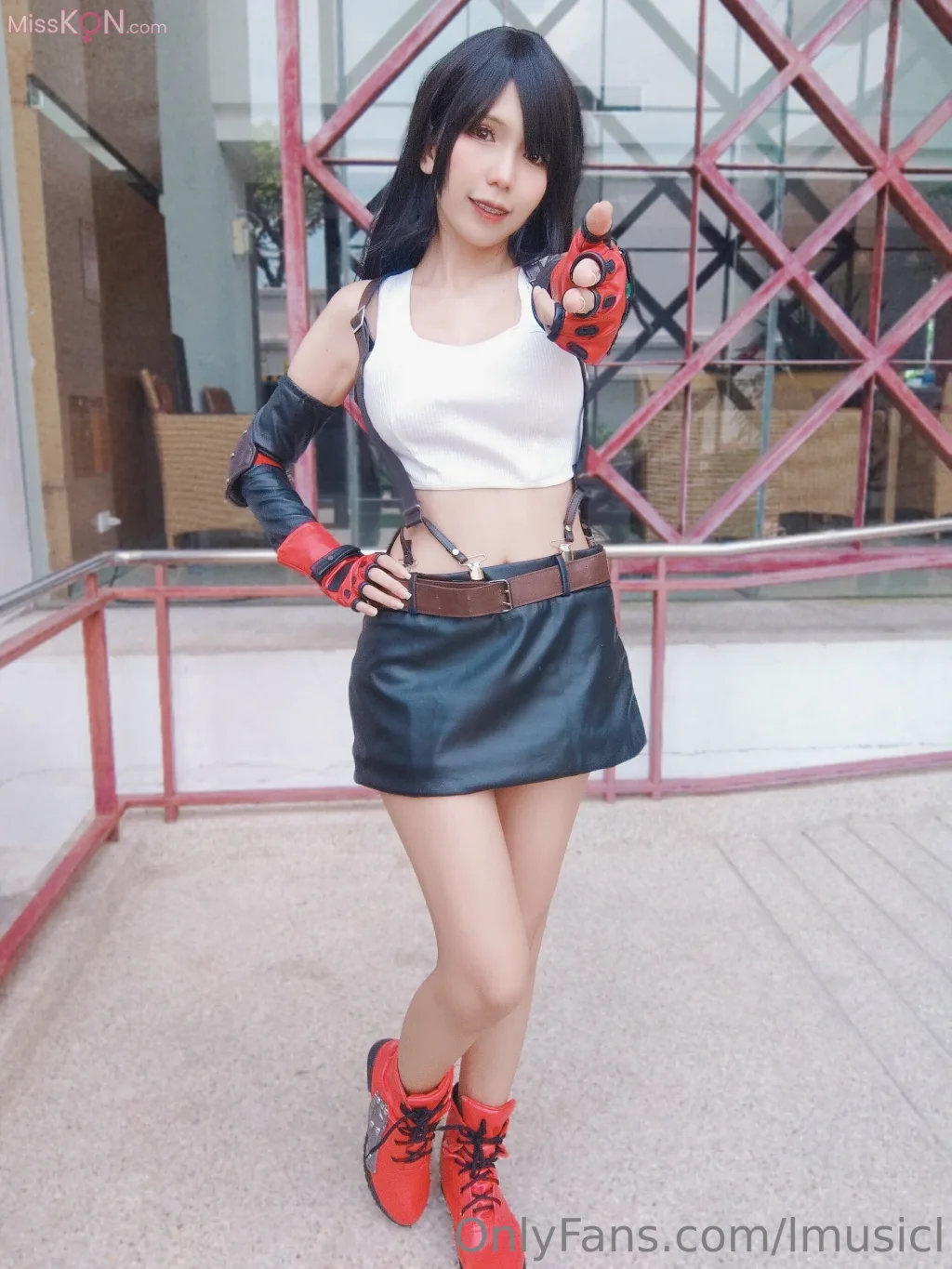 Coser@lMusicl: Tifa (24 photos)