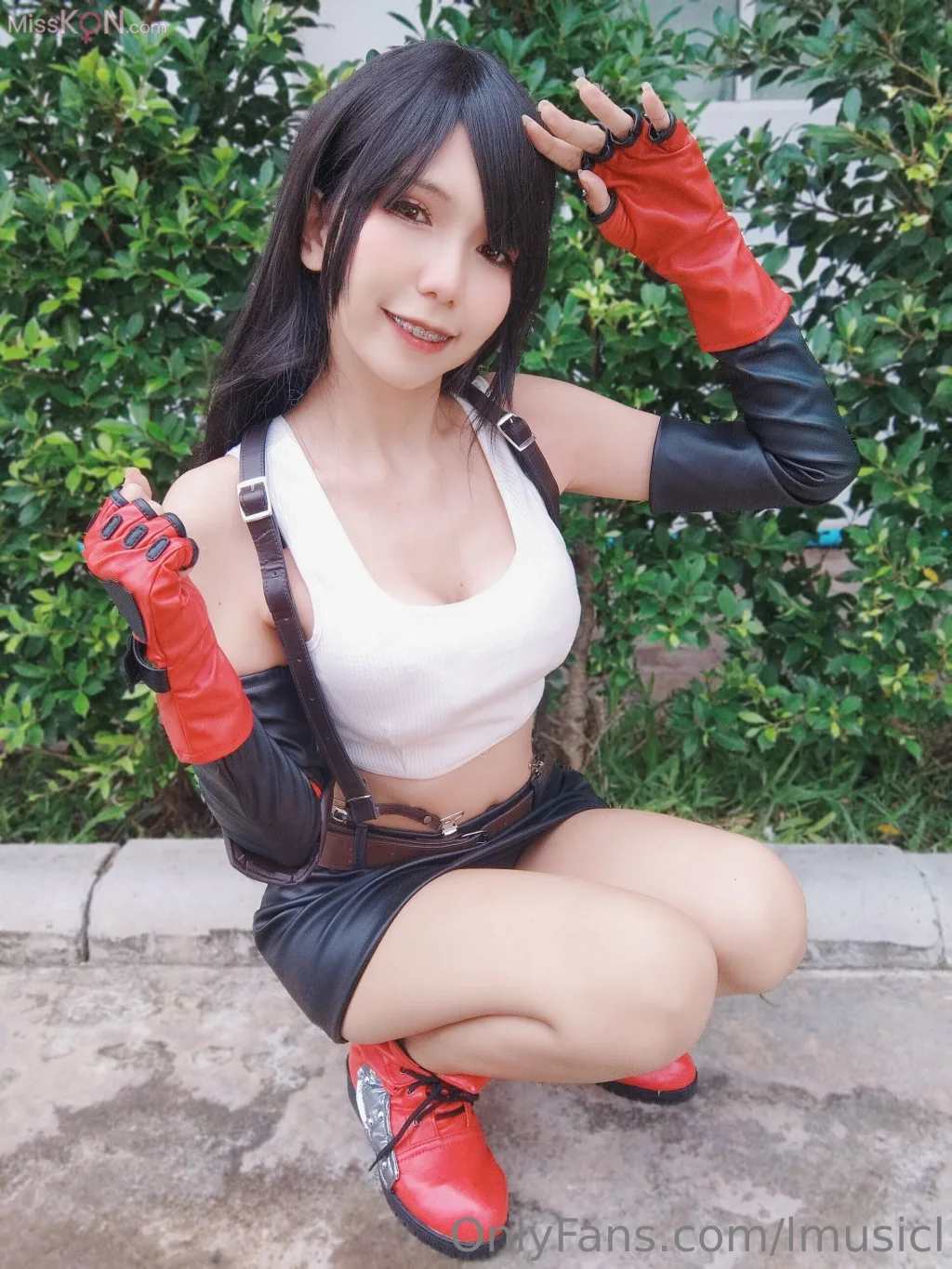 Coser@lMusicl: Tifa (24 photos)