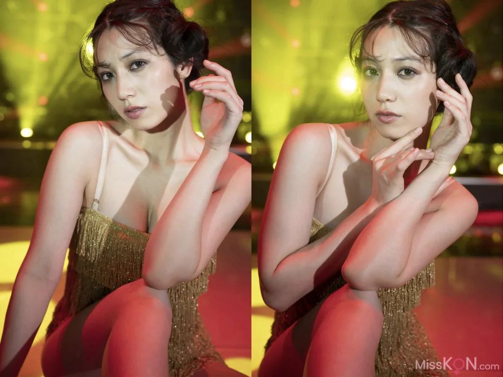 [JP] Airi Satō (佐藤あいり): [Friday Digital Photobook] Bathed In The Spotlight スポットライトに照らされて (32 photos)