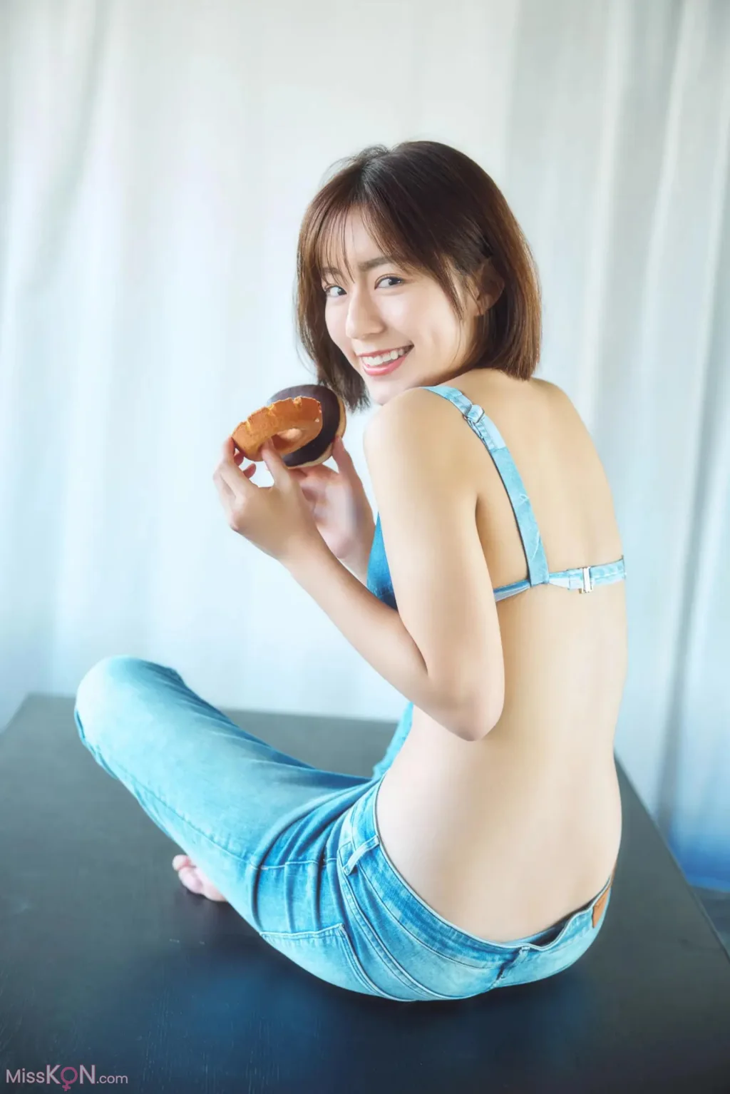 [JP] Miki Ide (井手美希): [Friday Digital Photobook] Graduation 卒業 Vol.1 (53 photos)
