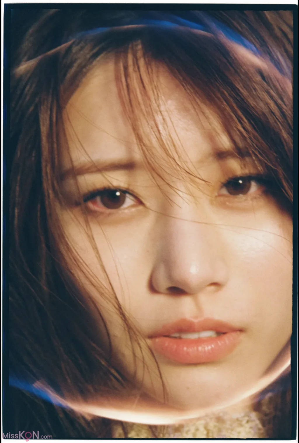 [JP] Saika Kawakita (河北彩伽): FRIDAY GOLD Soft Noise （+other cut） (21 photos) – Page 2