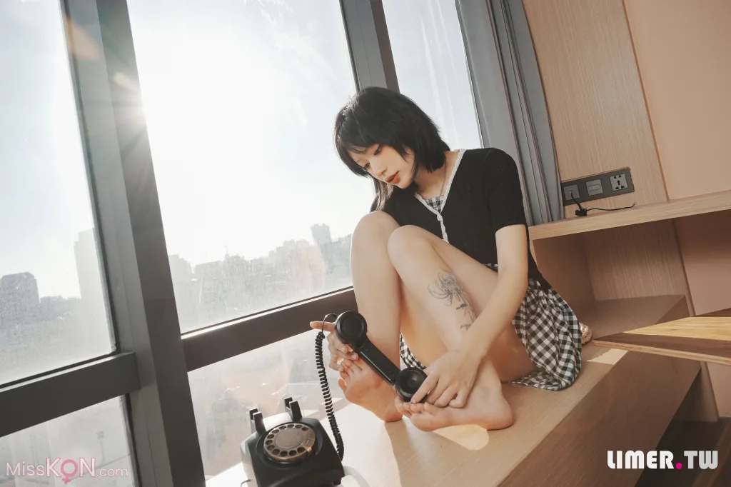 [Limerence原创] No.027: Yuni午后时光 白浓乳液足疗 (142 photos + 1 video) – Page 3
