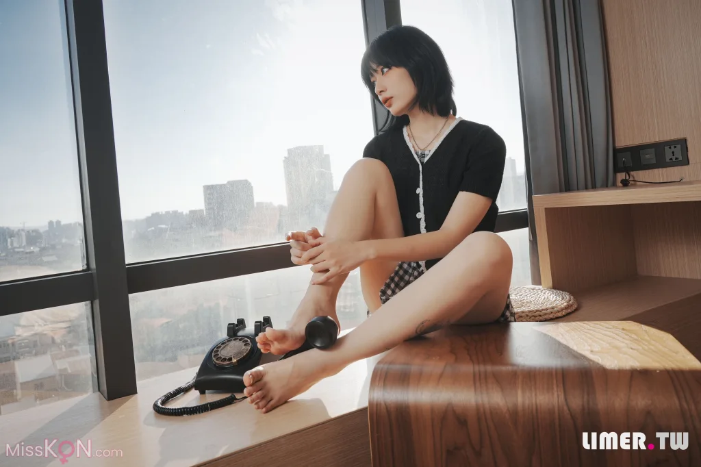 [Limerence原创] No.027: Yuni午后时光 白浓乳液足疗 (142 photos + 1 video) – Page 3