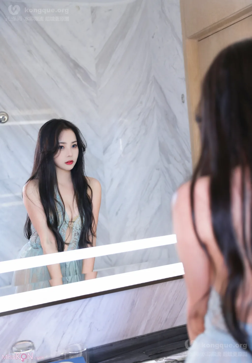 Coser@苏嫣嫣阿姨: 蓝色薄纱裙 (38 photos + 4 videos)