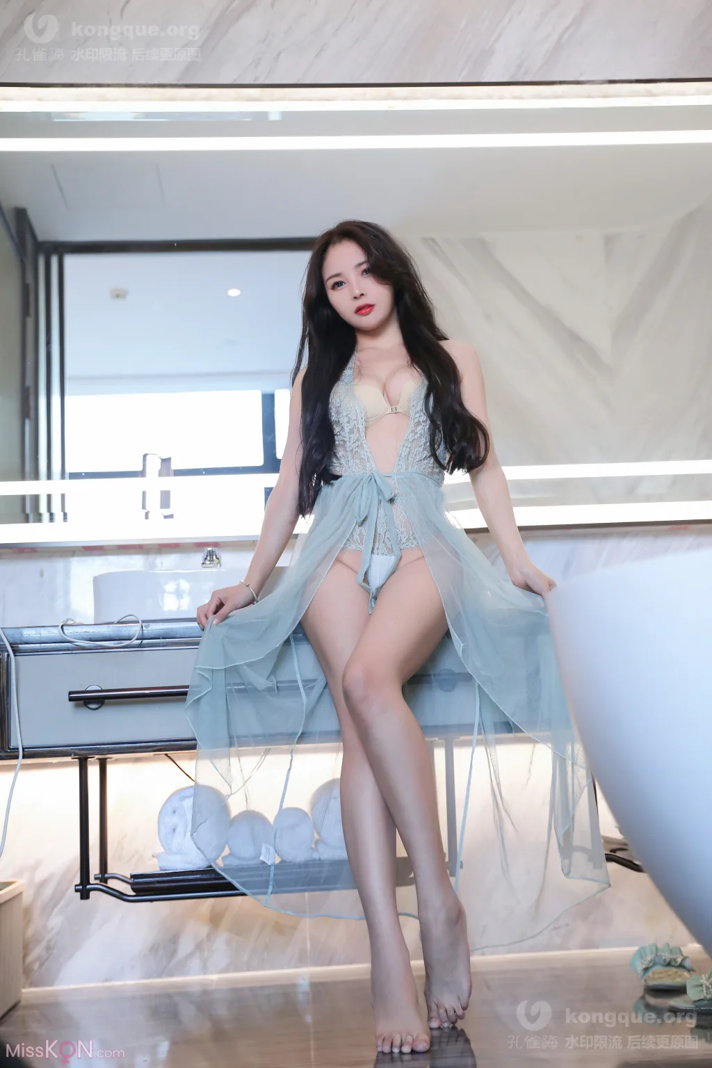Coser@苏嫣嫣阿姨: 蓝色薄纱裙 (38 photos + 4 videos) – Page 2