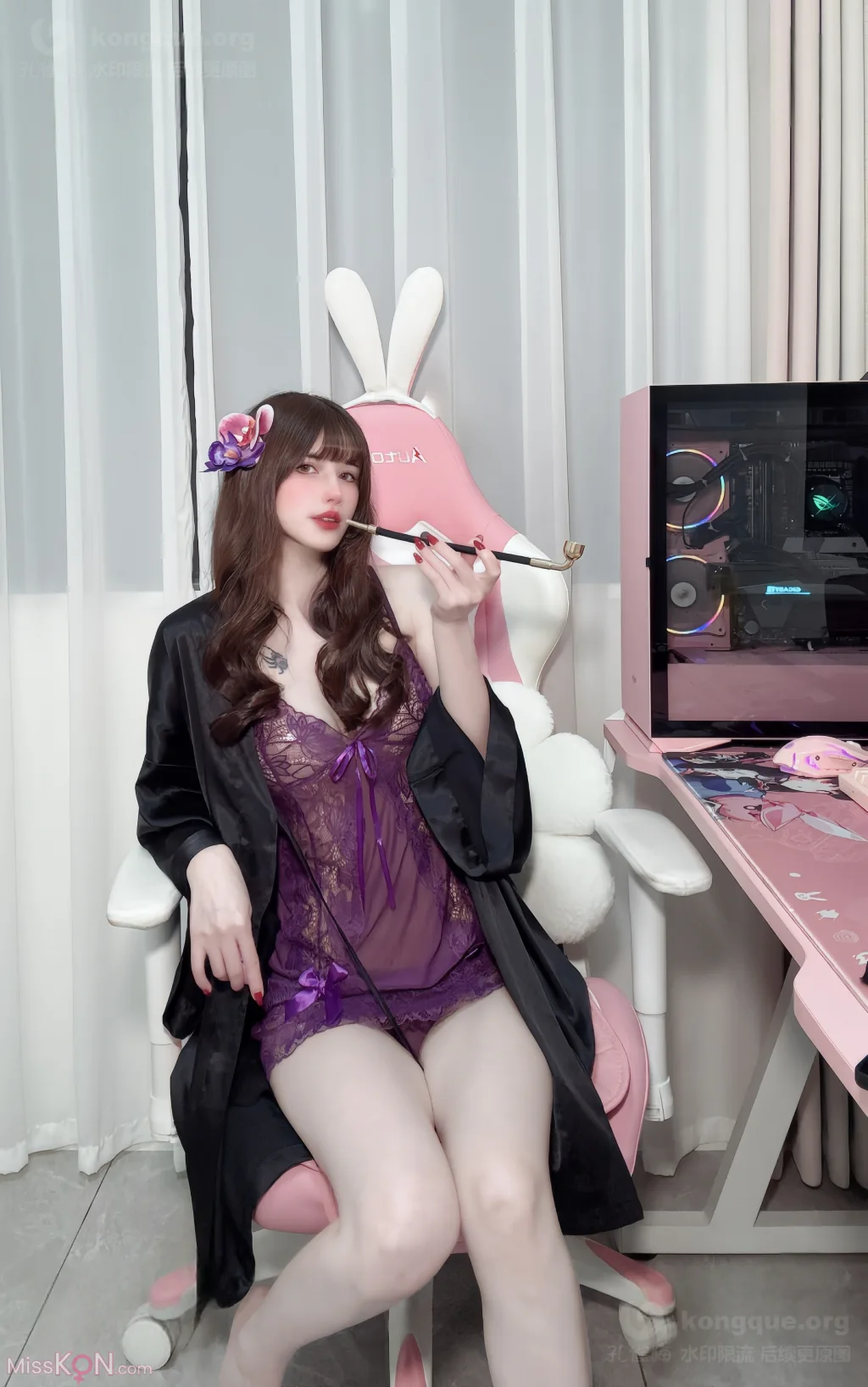 Coser@鹿八岁: 自拍 (32 photos + 1 video)