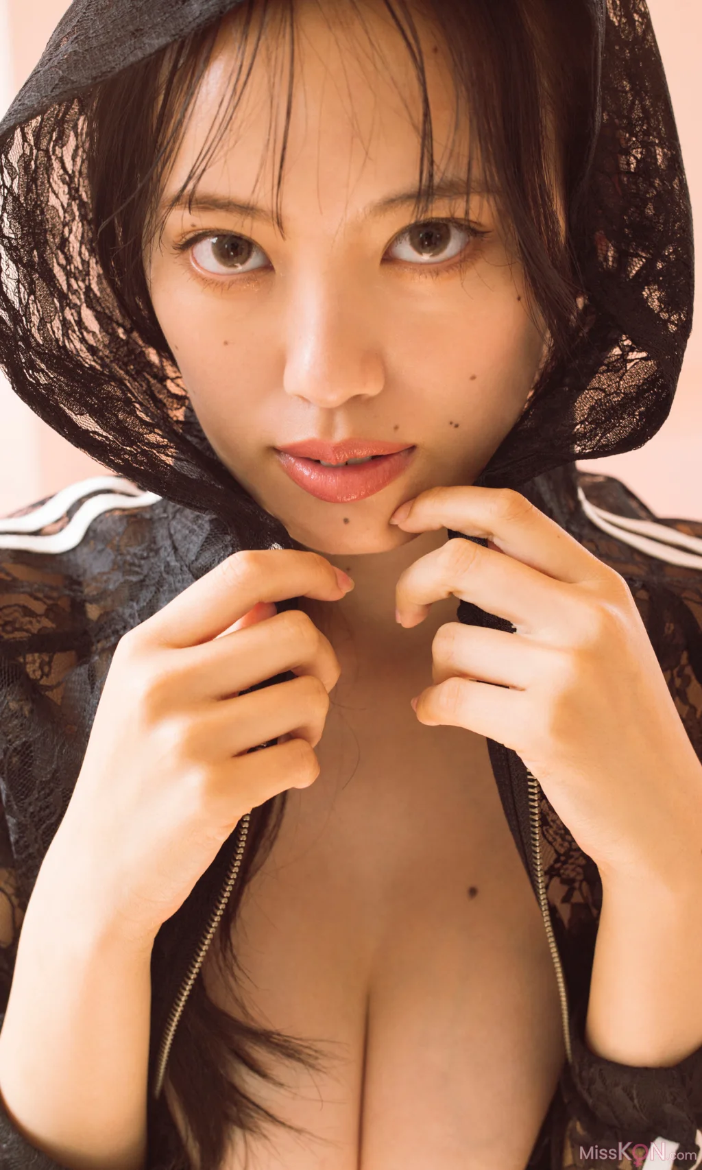 [JP] Sarina Kashiwagi (Reina) (柏木さりな): Season of Temptation (65 photos) – Page 3