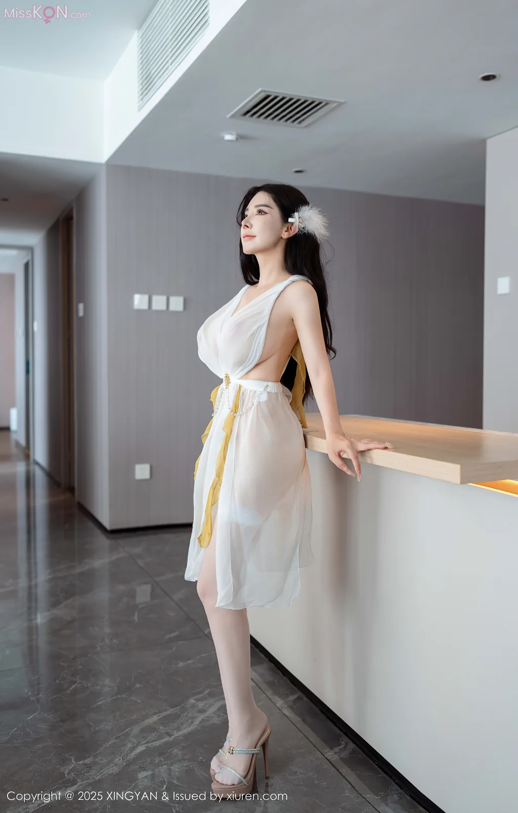 XingYan Vol.392: 潘思沁 (65 photos)