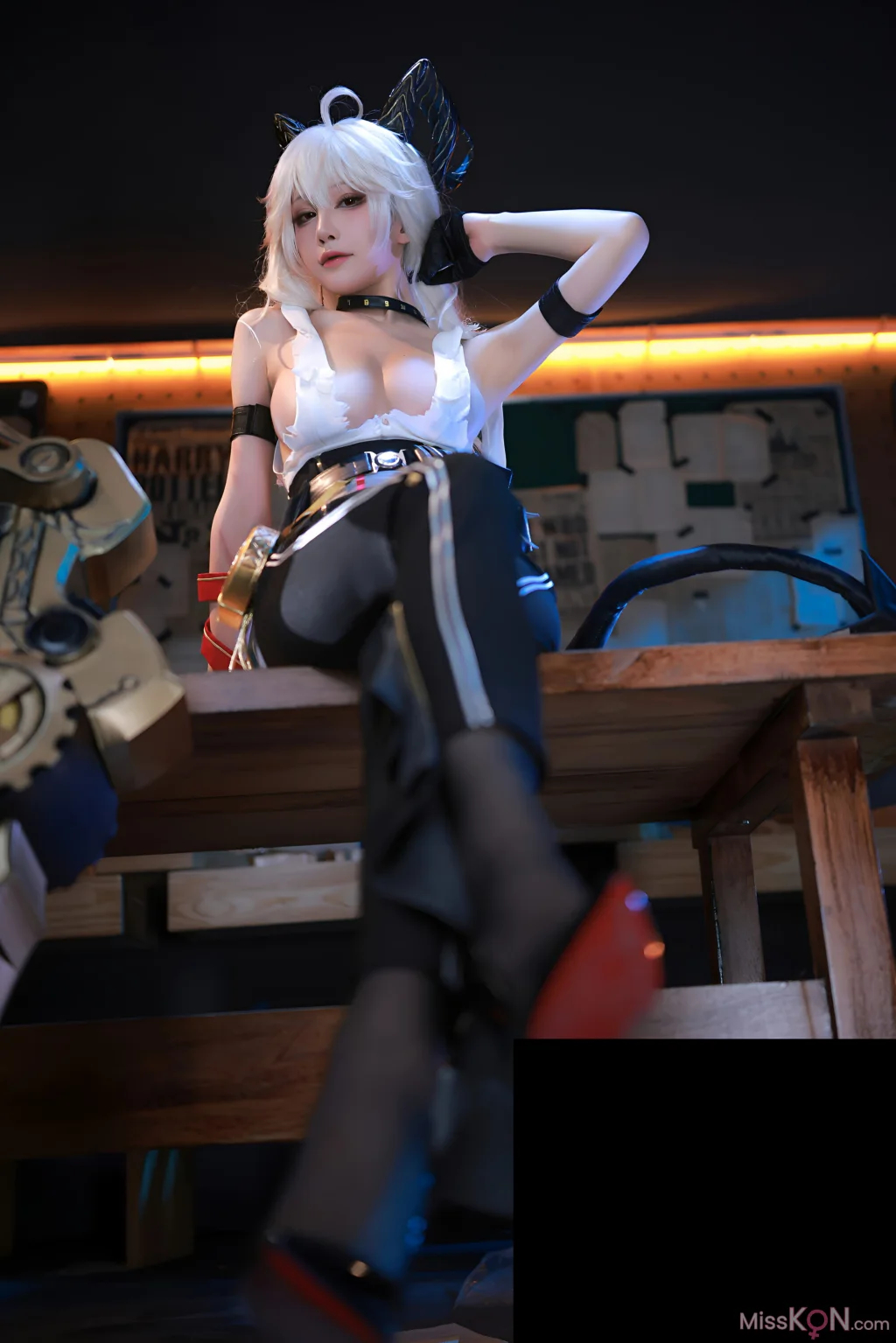 Coser@水淼Aqua: 鸣潮赞妮 (68 photos)