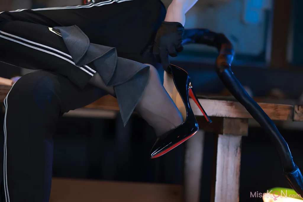 Coser@水淼Aqua: 鸣潮赞妮 (68 photos)