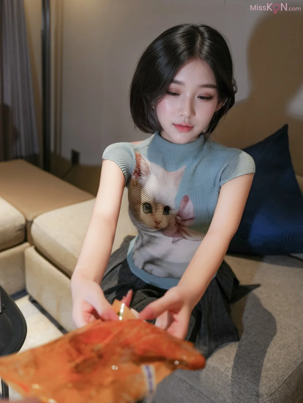 [XR Uncensored] 汁汁: R18 秀人网模特 爱吃鸡腿的姑娘 (91 photos) – Page 3