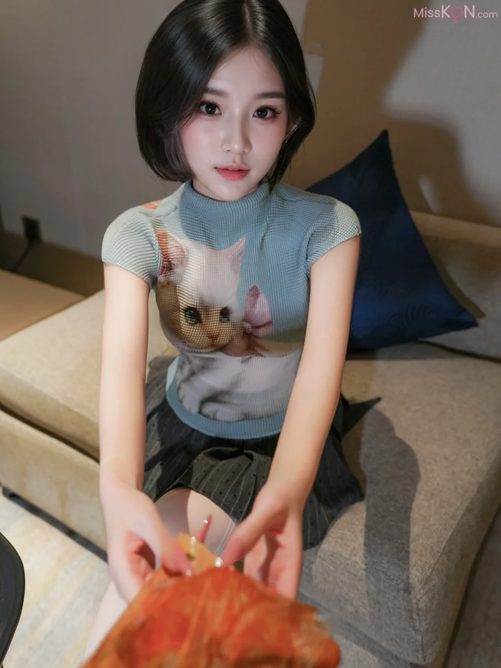 [XR Uncensored] 汁汁: R18 秀人网模特 爱吃鸡腿的姑娘 (91 photos) – Page 3