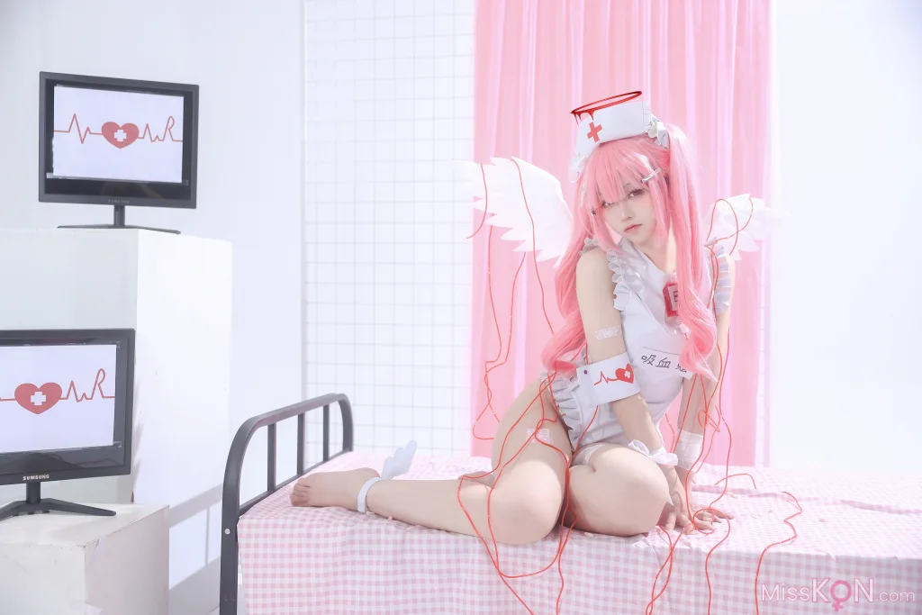 Coser@G44不会受伤: 见习看护师 月夜见爱 (31 photos) – Page 2