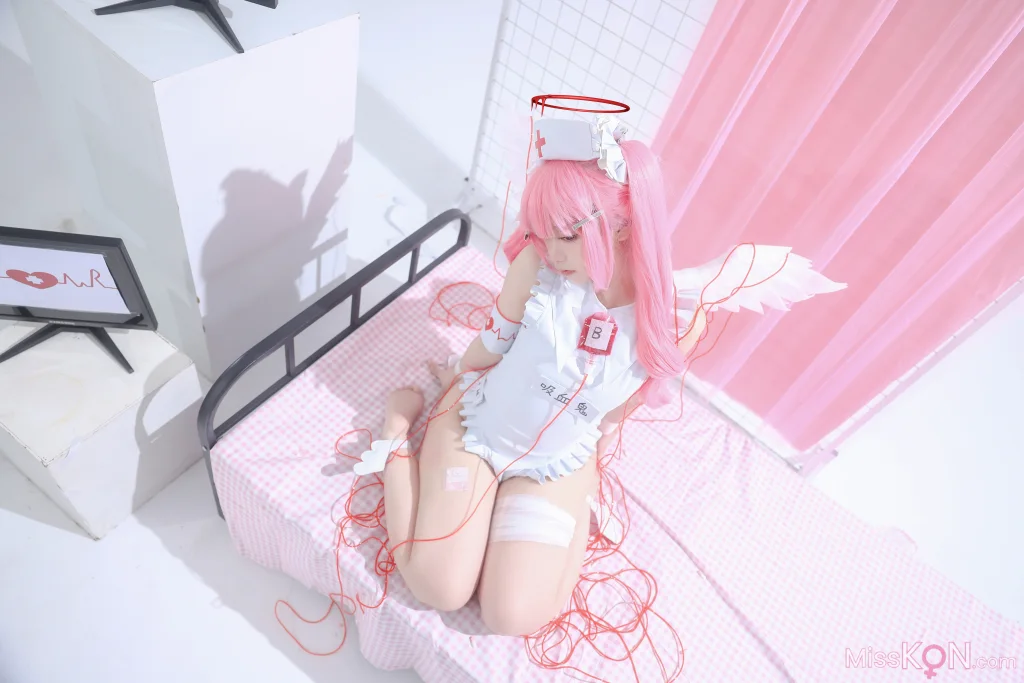 Coser@G44不会受伤: 见习看护师 月夜见爱 (31 photos) – Page 2