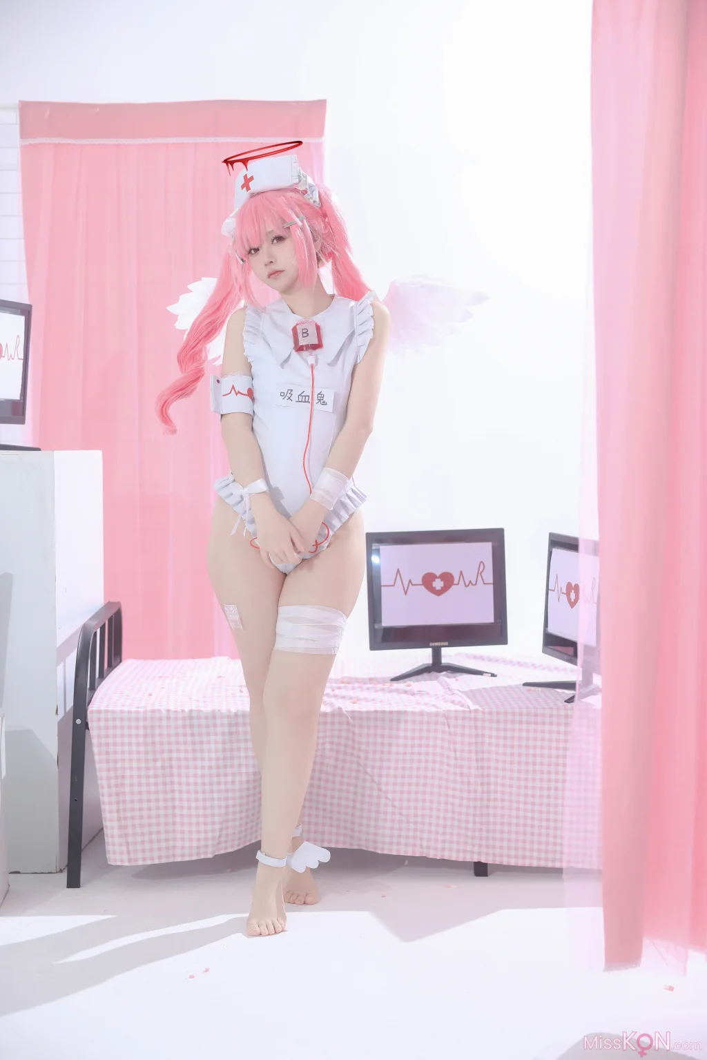 Coser@G44不会受伤: 见习看护师 月夜见爱 (31 photos) – Page 2