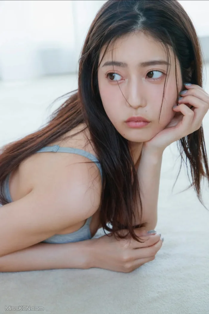 [JP] Natsuki Abe (阿部なつき): FRIDAY Monthly Girl 053 完全未発表100カット＆ムービー (100 photos + 1 video) – Page 2