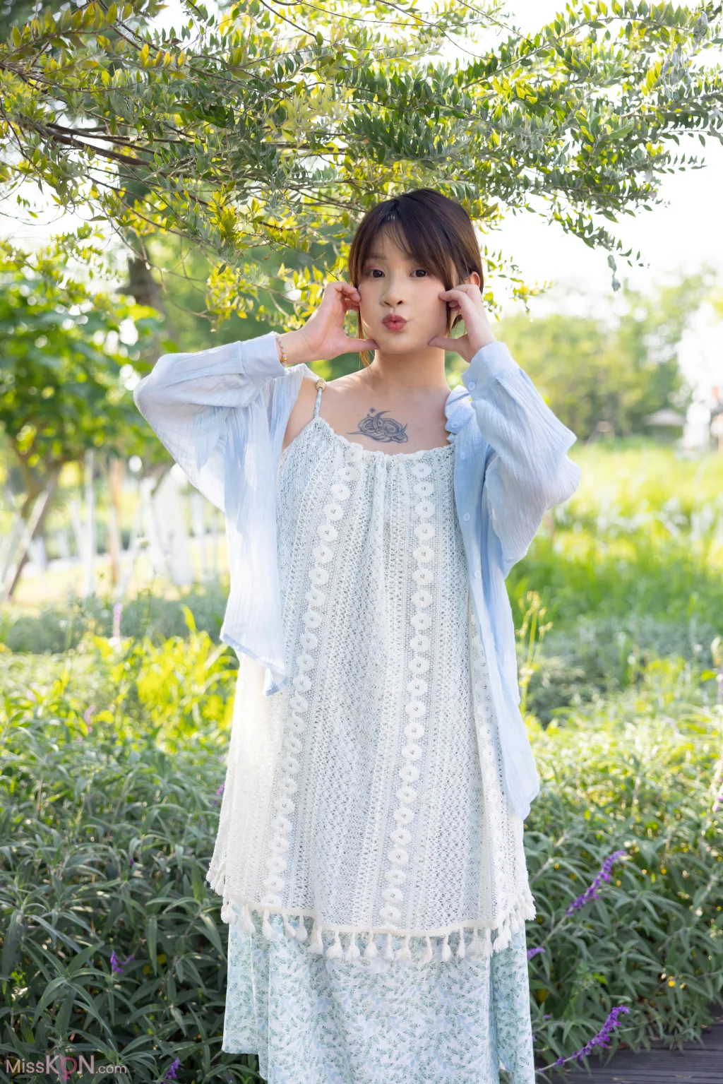 [她们印象] No.018: 小点心 (174 photos + 1 video)