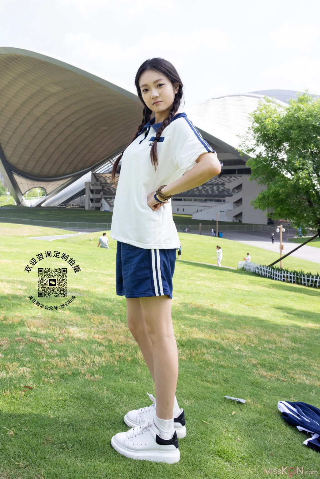 [她们印象] No.017: 小鸣 (163 photos + 1 video)